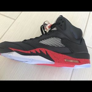 Air Jordan 5 Retro